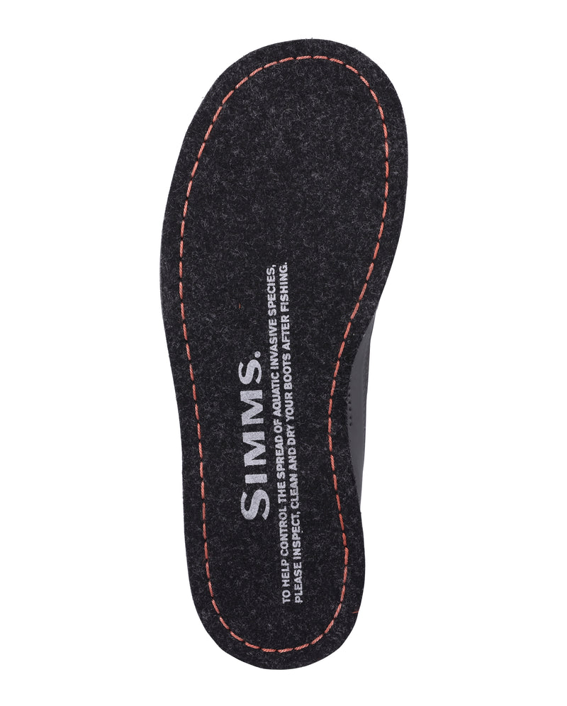 Felt sole insole with SIMMS branding and red stitching border