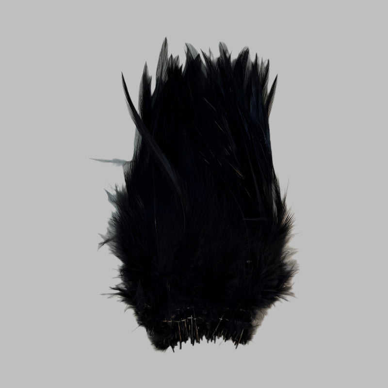 Strung rooster saddle feathers, black