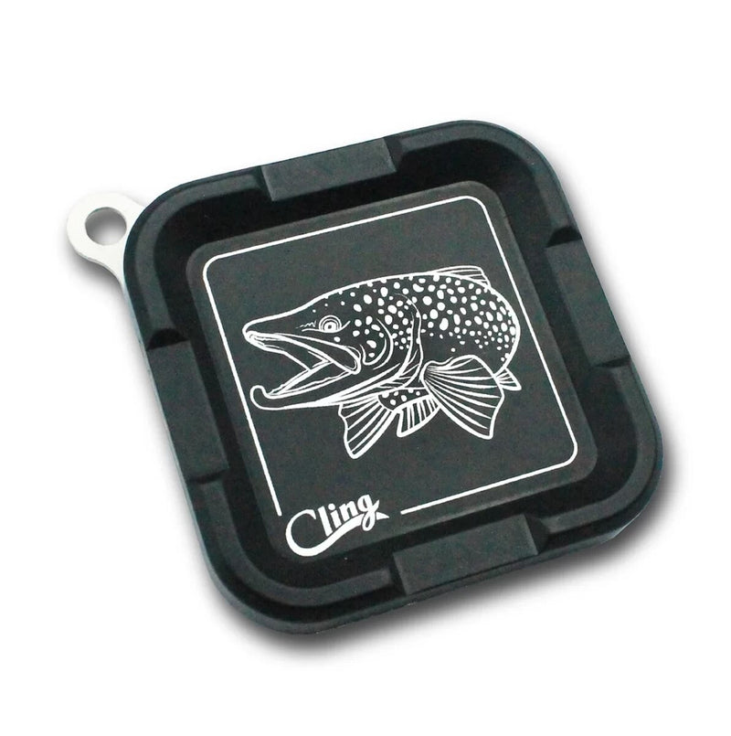 Mag Grab with fish lure graphic on dark square base