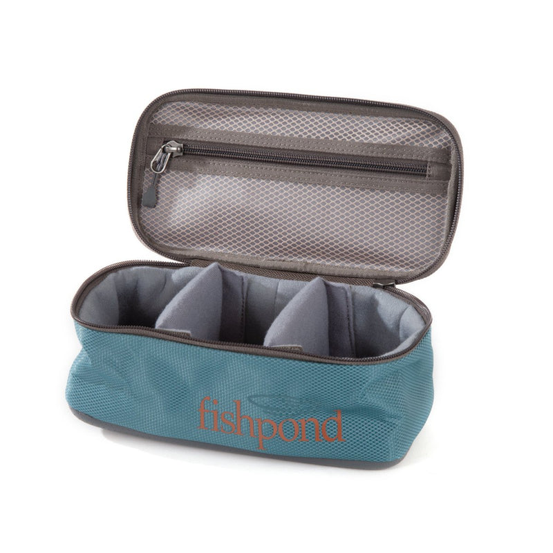 Ripple reel case, open teal body with gray mesh divider and zipper pocket