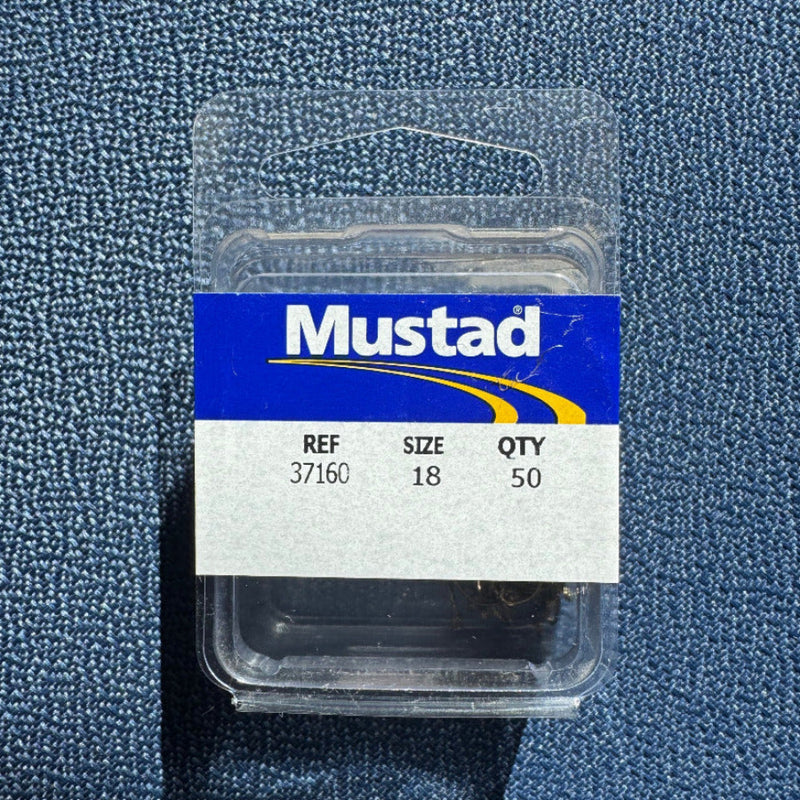 MUSTAD 37160 wide gap hooks, size 18, 50 pack in blister
