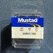 Mustad salmon fly hook in clear plastic box, size 6, qty 50
