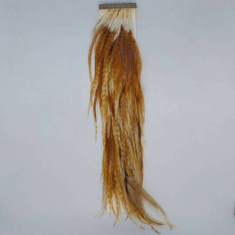 Dry fly half saddle, golden tan and pale cream feather fibers