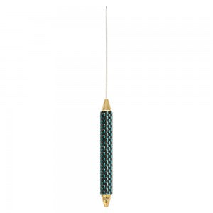 Jumbo carbon fiber bodkin with braided green handle and gold tips