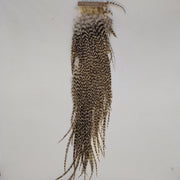Dry fly half saddle, mottled brown and gray speckled feathers