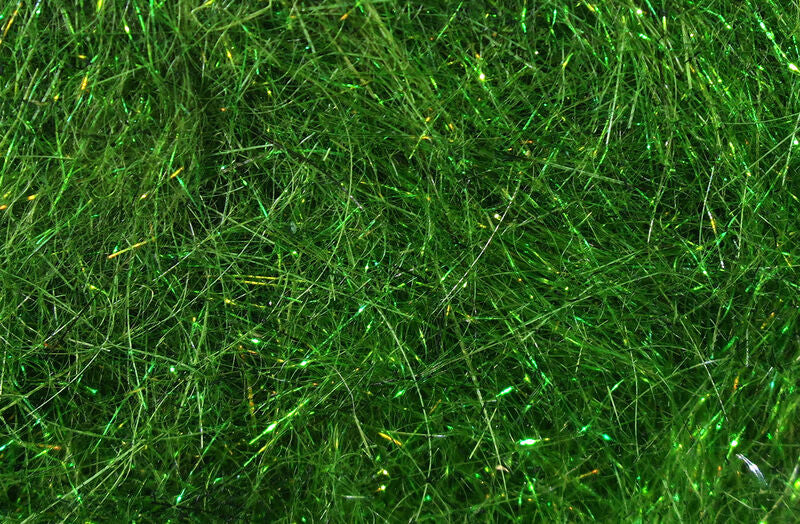 Green ice dubbing with bright fibers and subtle sparkle